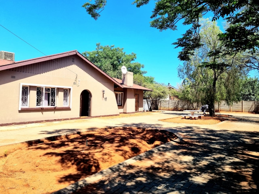 3 Bedroom Property for Sale in Hadison Park Northern Cape